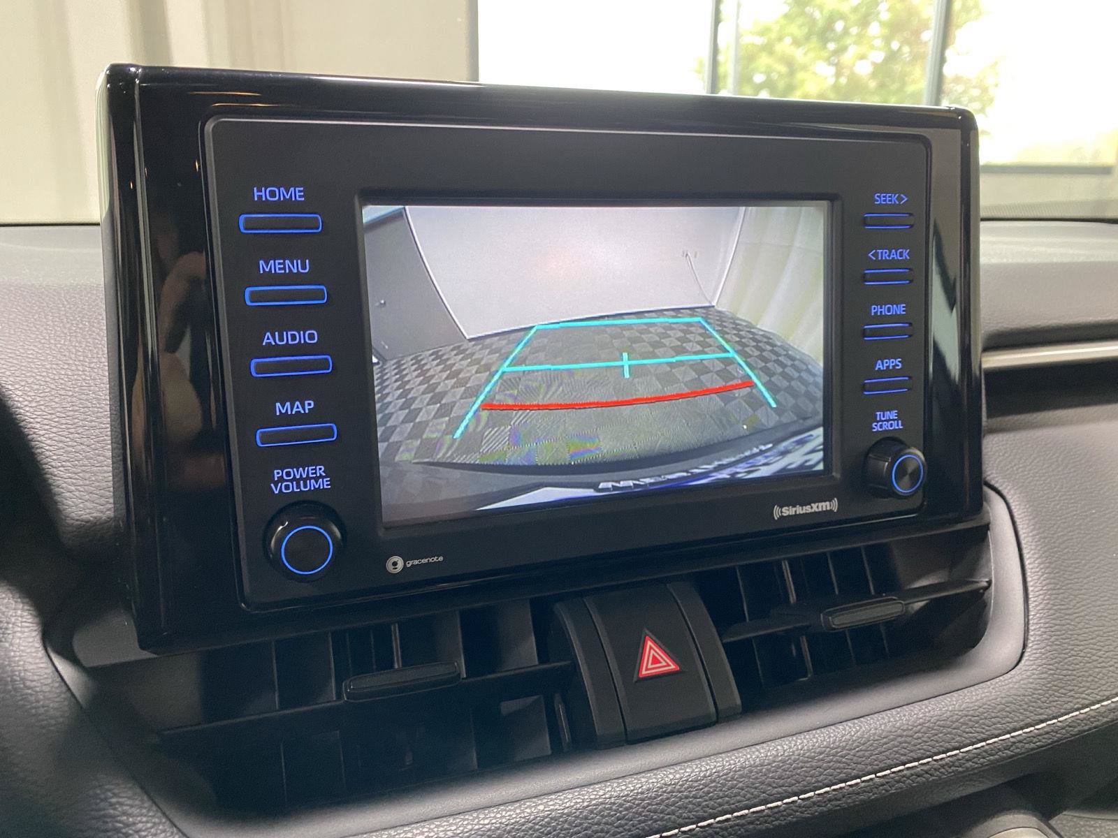 Used 2021 Toyota RAV4 XLE AWD/4WD image 25