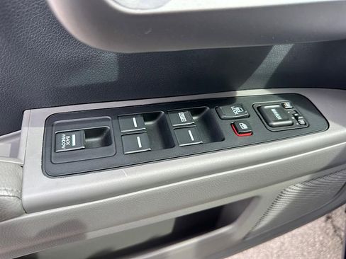 Used 2013 Honda Ridgeline RTL image 17