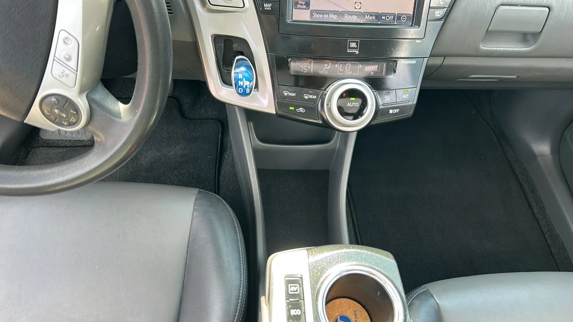 Used 2012 Toyota Prius V Five FWD image 12