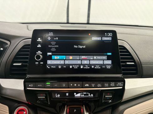 Used 2025 Honda Odyssey EX-L image 31