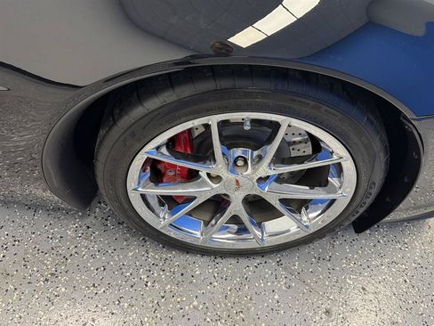Used 2013 Chevrolet Corvette Z06 RWD image 22
