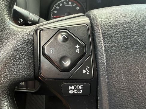 Used 2019 Toyota Tacoma SR RWD image 15