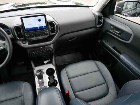 Used 2022 Ford Bronco Sport Outer Banks AWD/4WD image 11