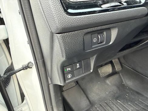 Used 2022 Honda Civic Touring image 18