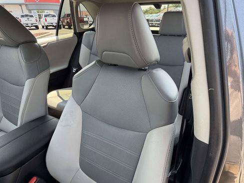 Used 2023 Toyota RAV4 Limited AWD/4WD image 27