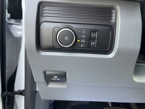 Used 2024 Ford F550 2WD Regular Cab Super Duty image 23