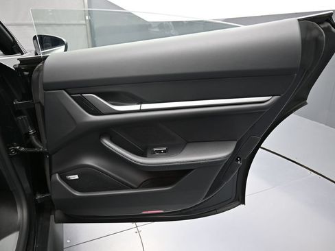 New 2026 Porsche Taycan 4S AWD/4WD image 26