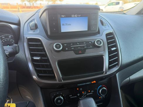 Used 2021 Ford Transit Connect XL FWD image 18