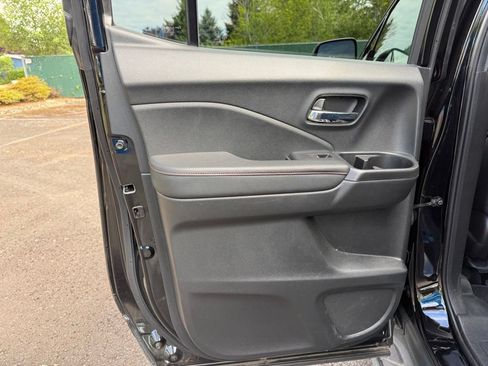 Used 2021 Honda Ridgeline Black Edition image 22