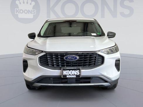 Used 2024 Ford Escape Active w/ Cold Weather Package FWD image 11