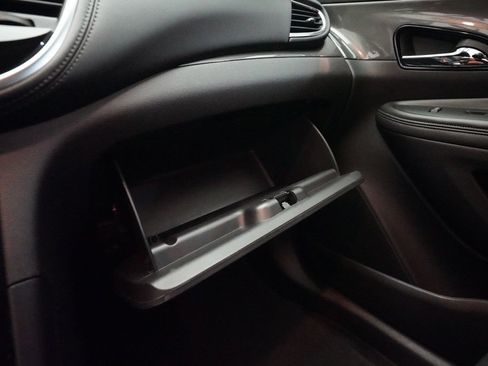 Used 2017 Buick Encore Preferred FWD image 29
