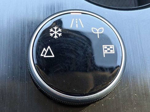 Certified 2024 Nissan Rogue S image 28