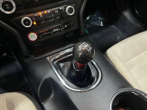 Used 2015 Ford Mustang GT image 28