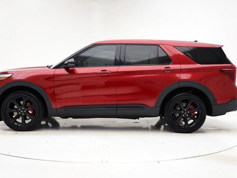 Used 2022 Ford Explorer ST w/ Equipment Group 401A image 6