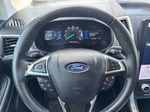 Used 2024 Ford Edge Titanium AWD/4WD image 13