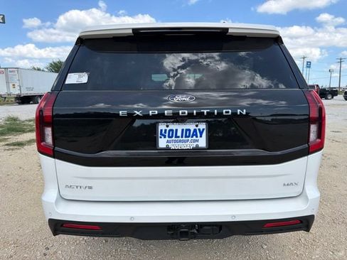 New 2026 Ford Expedition Max Active AWD/4WD image 10