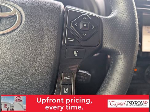 Used 2023 Toyota 4Runner TRD Off-Road Premium w/ Moonroof Package AWD/4WD image 16