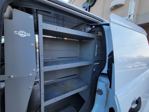 Used 2021 Ford Transit Connect XL image 31