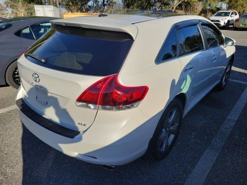 Used 2013 Toyota Venza XLE image 4