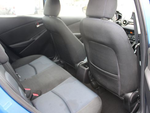Used 2016 Scion iA image 14