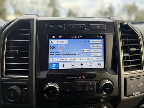 Used 2018 Ford F150 Raptor w/ Equipment Group 802A Luxury image 32