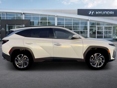New 2026 Hyundai Tucson Limited AWD/4WD image 9