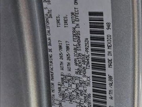 New 2025 Toyota Tacoma TRD Off-Road image 17