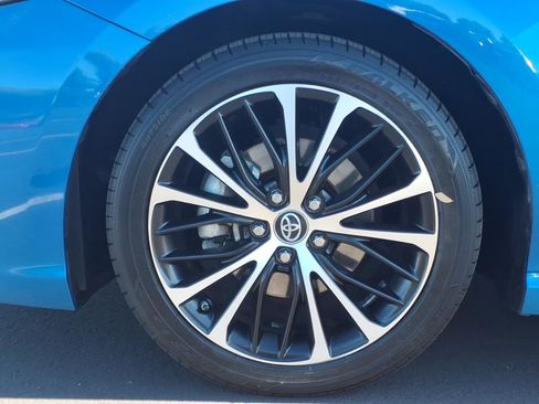 Used 2019 Toyota Camry SE image 13