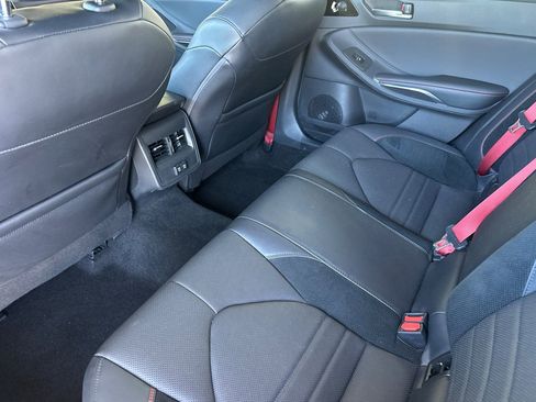 Certified 2020 Toyota Avalon TRD image 15