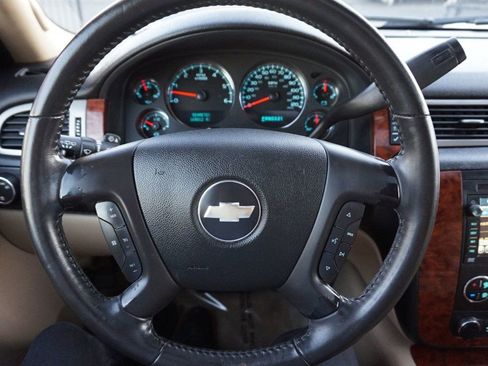 Used 2008 Chevrolet Tahoe LTZ w/ LTZ Preferred Equipment Group image 27