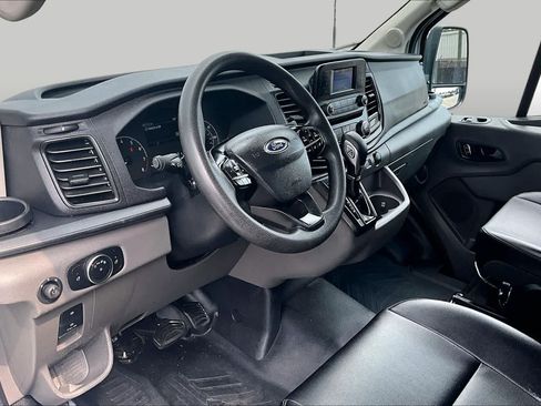Used 2023 Ford Transit 250 Medium Roof AWD image 18