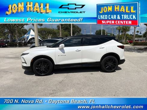 Used 2023 Chevrolet Blazer RS w/ Driver Confidence II Package AWD/4WD image 3