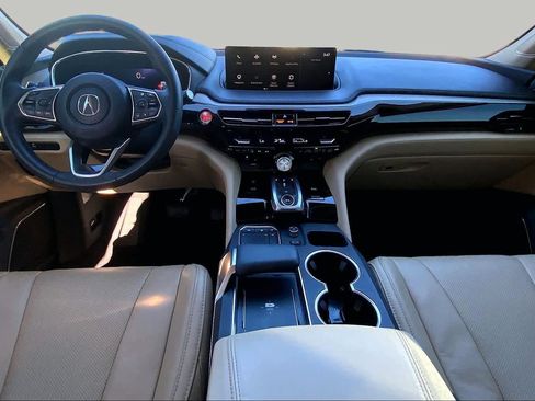 Used 2024 Acura MDX SH-AWD w/ Technology Package image 16