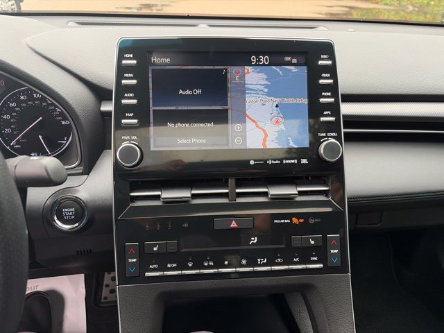 Used 2020 Toyota Avalon XSE w/ Carpet Mat Package FWD image 27