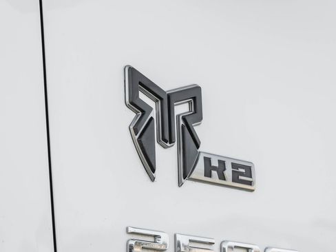 Used 2020 Chevrolet Silverado 2500 LTZ w/ LTZ Premium Package image 58