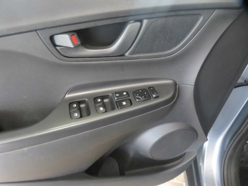 Used 2019 Hyundai Kona SEL FWD image 14