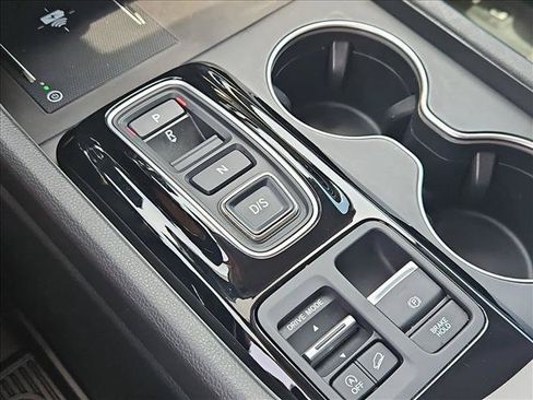Used 2023 Honda Pilot Elite image 10
