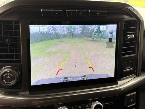 Used 2022 Ford F150 XLT w/ Equipment Group 302A High AWD/4WD image 18
