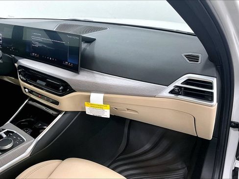 New 2026 BMW 330i Sedan w/ Convenience Package RWD image 9