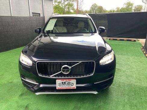 Used 2017 Volvo XC90 T6 Momentum w/ Vision Package AWD/4WD image 8