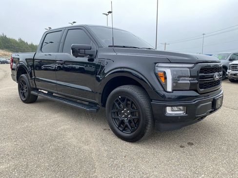 Used 2024 Ford F150 Lariat w/ Equipment Group 502A High AWD/4WD image 8