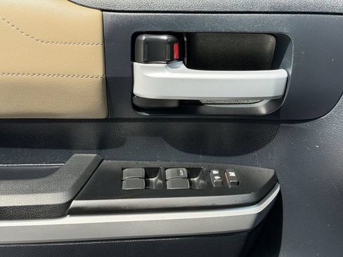 Used 2015 Toyota Tundra Limited RWD image 23