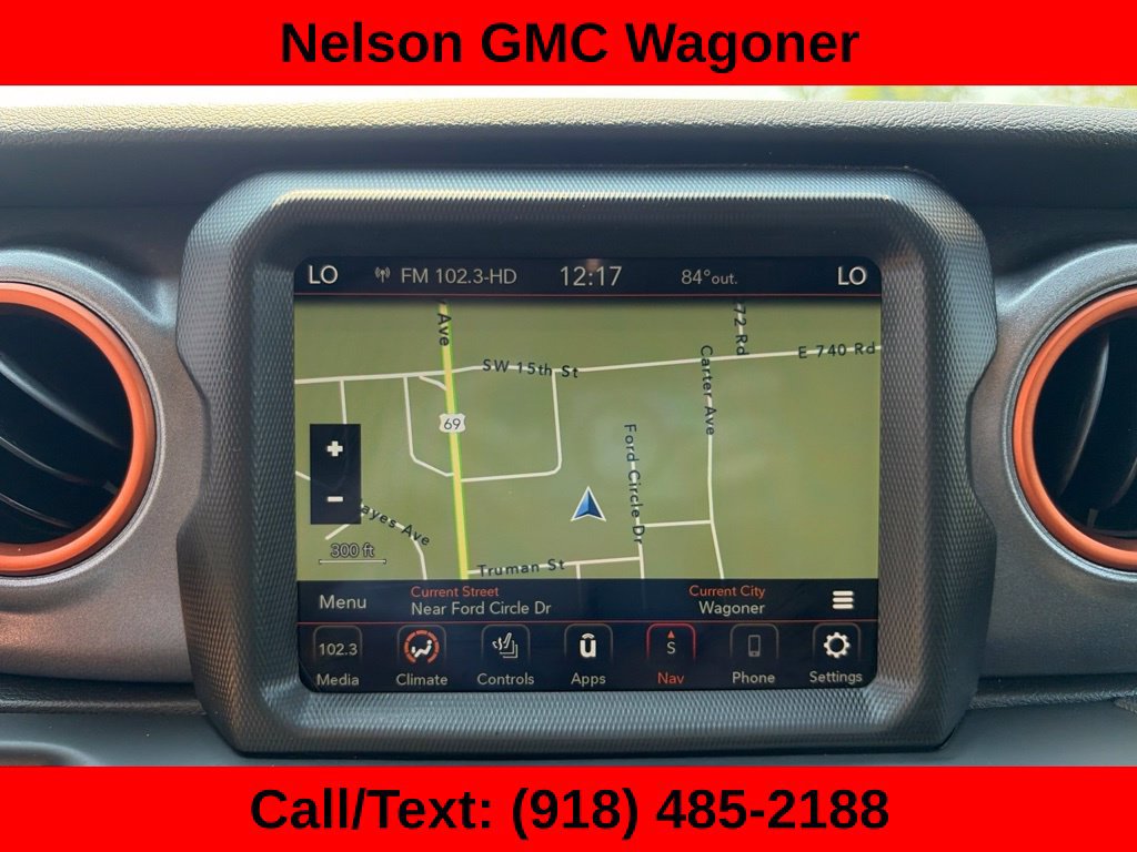 Used 2023 Jeep Gladiator Mojave w/ Cold Weather Group AWD/4WD image 24