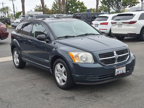 Used 2008 Dodge Caliber SXT FWD image 3