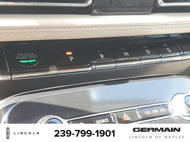 Certified 2022 Lincoln Nautilus Reserve AWD/4WD image 27