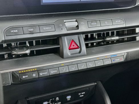 Used 2025 Kia K4 FWD image 24