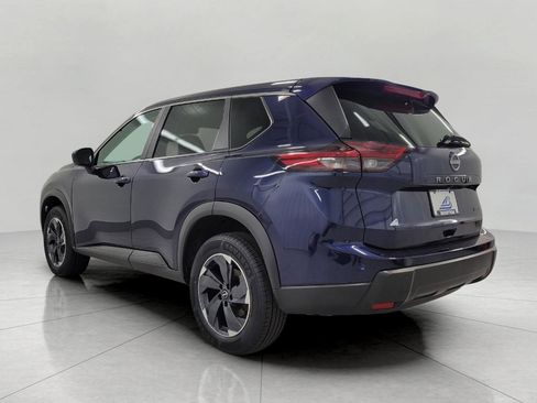 Used 2025 Nissan Rogue SV image 21