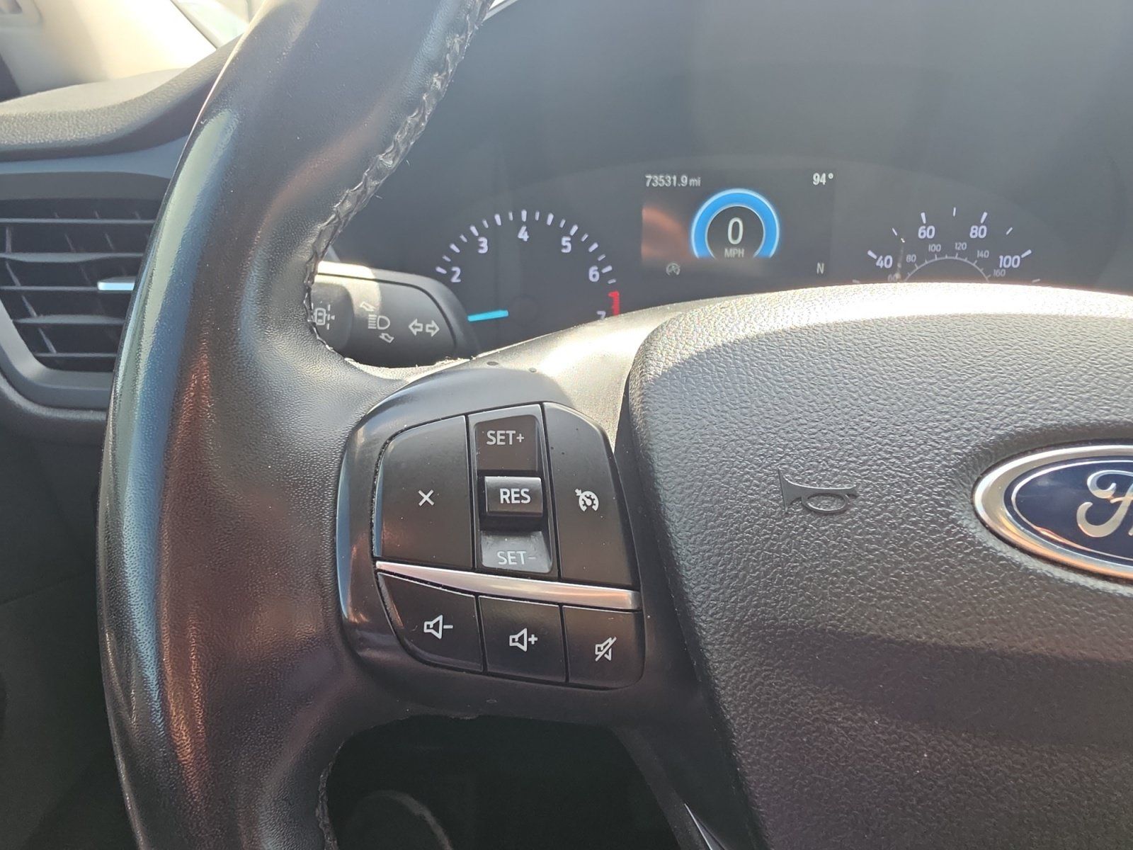 Used 2022 Ford Escape SE w/ SE Sport Appearance Package FWD image 14