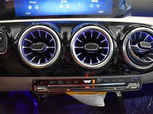 New 2025 Mercedes-Benz CLA 250 4MATIC image 19