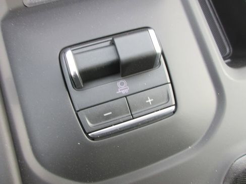 New 2026 GMC Sierra 2500 AT4X AWD/4WD image 21
